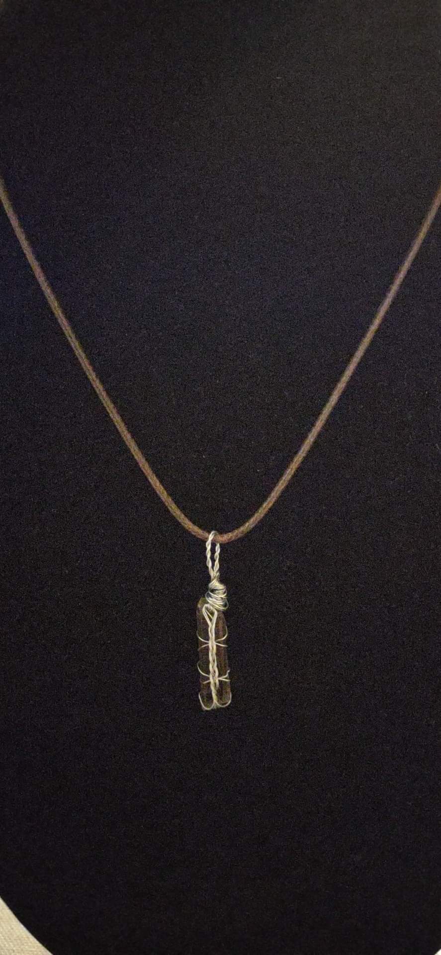 Wire wrapped crystal